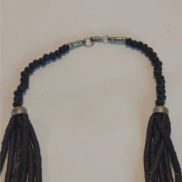 Vintage handmade beaded with silver necklace - Picture 10 of 15